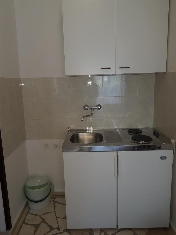 Apartments Plazibat Škrip Buitenkant foto