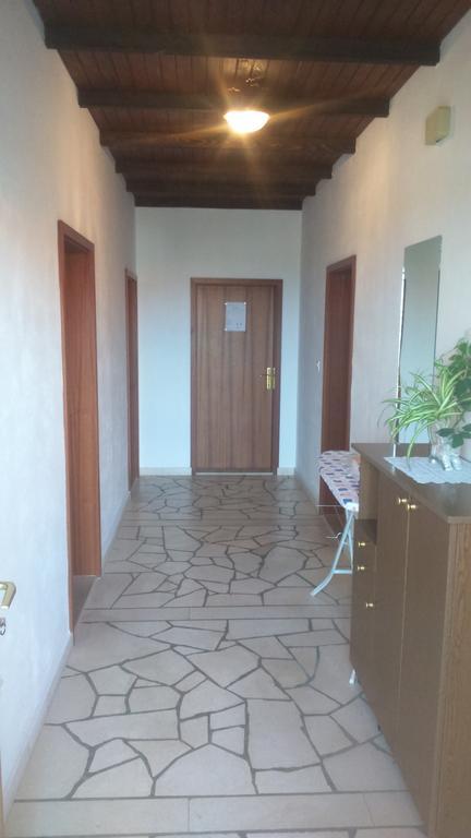 Apartments Plazibat Škrip Buitenkant foto